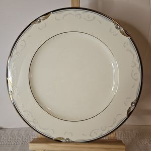 Noritake Sunswept pattern 9781, 1 Dinner Plate Bone Chine 10" Japan 7 available